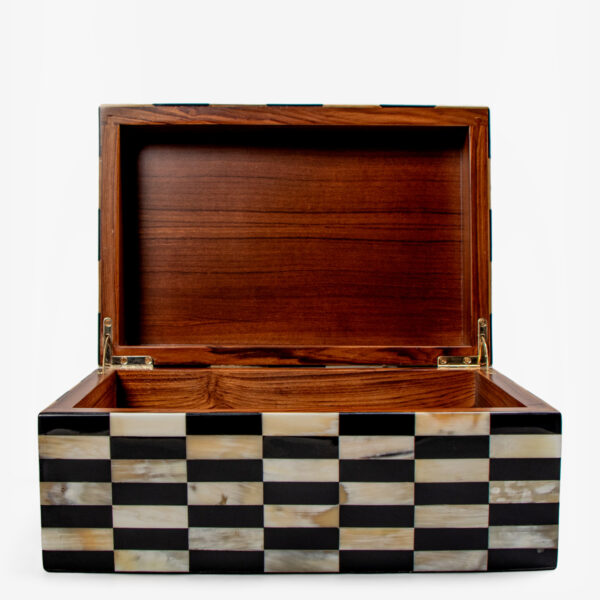 abhika box horn chess 33667 3