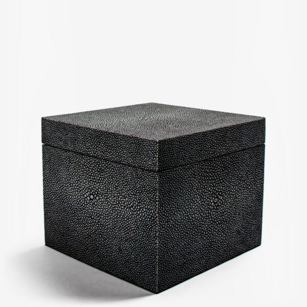 andrew martin box liza 33780 2