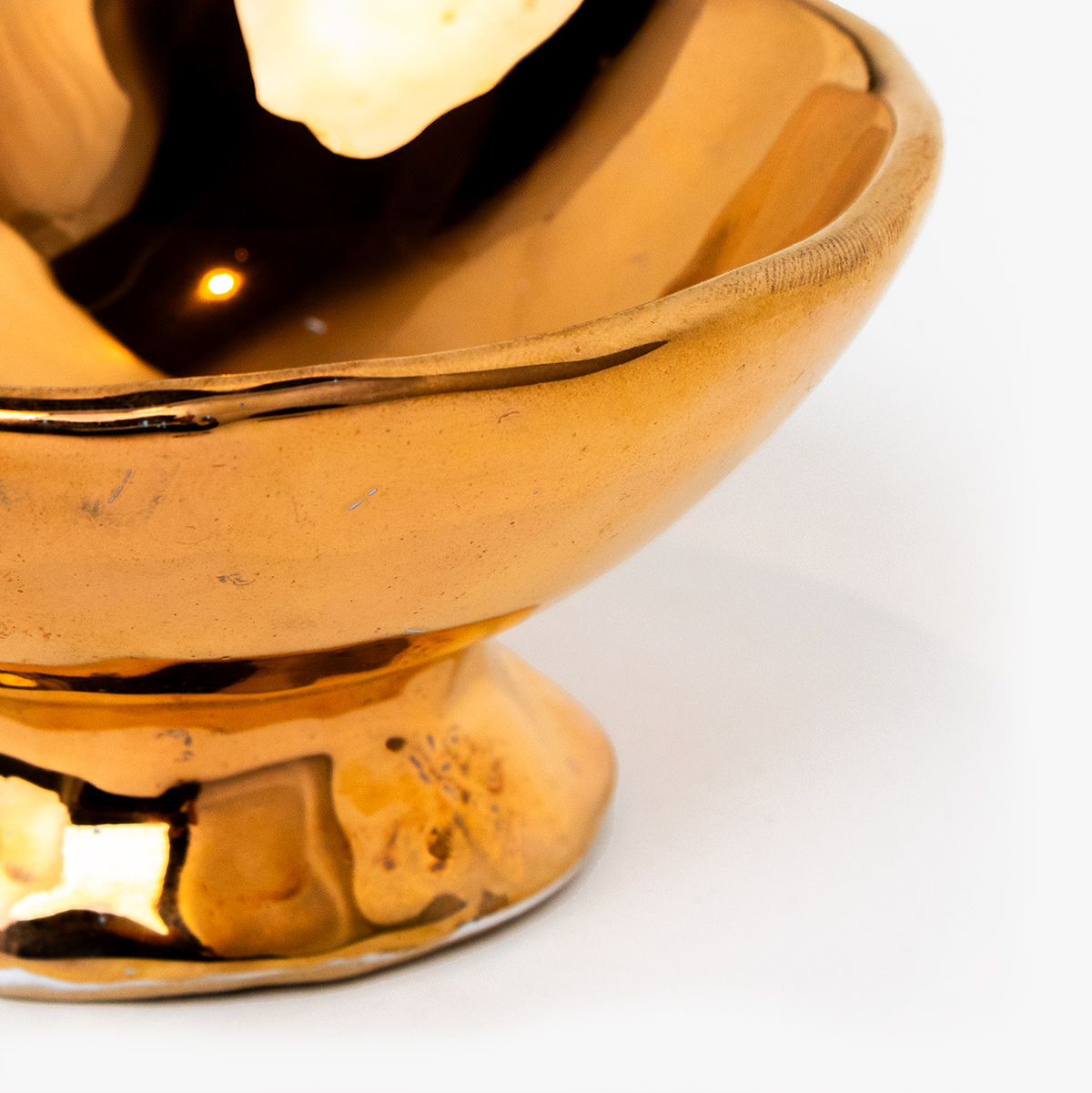 schaal op voet s alice shiny gold