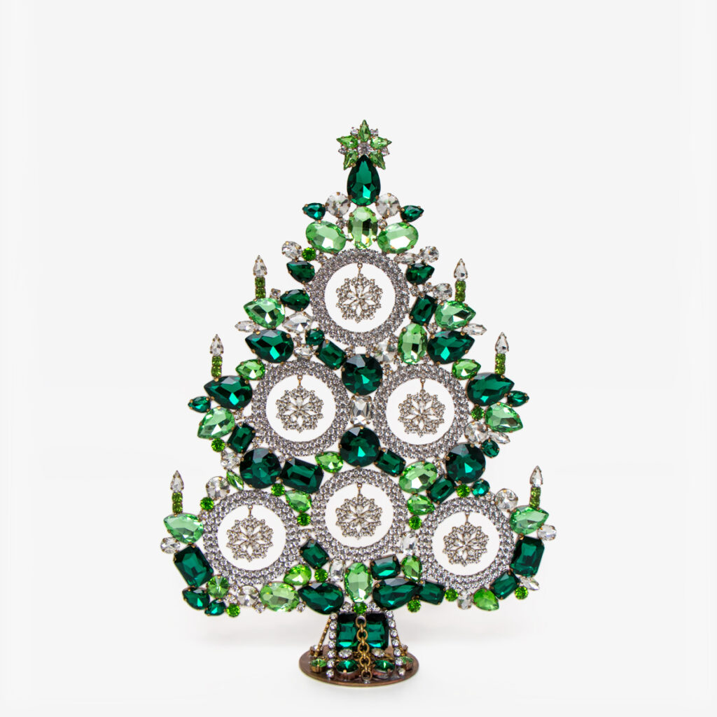 green christmas tree with clear snowflakes 61745 1